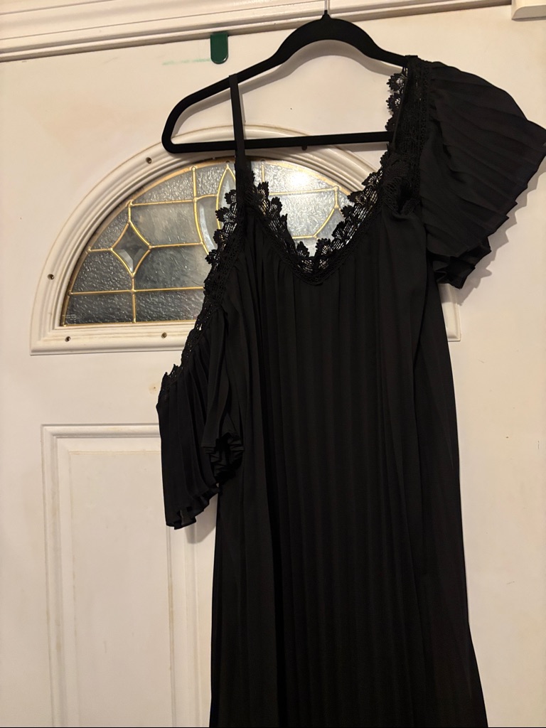 Black One-Shoulder Lace-Trim Midi Dress - P2p16, Length 50 — image 3 of 8